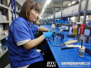 什么是交叉滾子軸承它有幾種分類